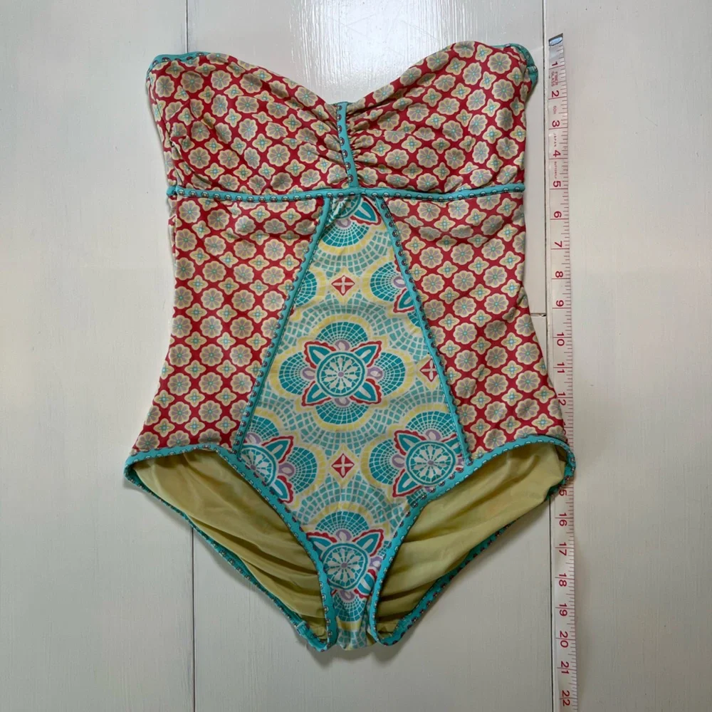Coco Rave One-Piece Large 36B/C - Picture 8 of 14